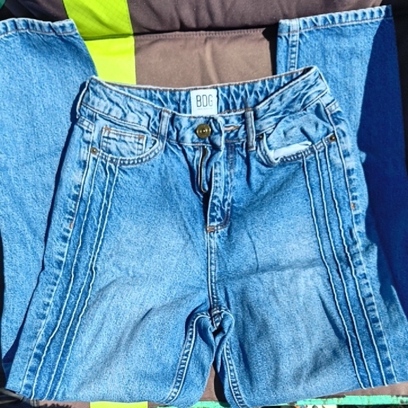 BDG Light Blue High-Waisted Jeans - Picture 1 of 1